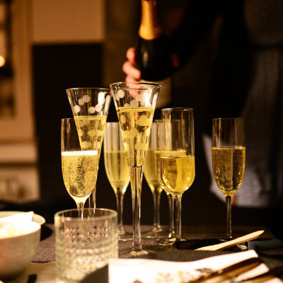 hotel-glasses-1-1-1-1-1-1-1-1-1-1-1-1-1.jpg